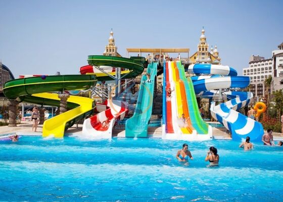 حديقة مائية مضادة للأشعة فوق البنفسجية
