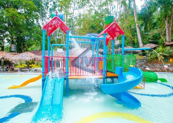 Buon prezzo Facile installazione attrezzature per parchi giochi commerciali Parco giochi idrici casa per bambini in linea